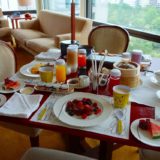 【ザ・ペニンシュラ東京】朝食はルームサービスで！ペニンシュラブレックファスト、和食、中華、子供メニューと種類豊富！